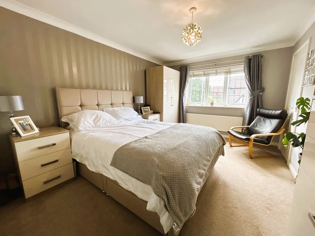 Ennerdale Close, Clayhanger, WS8, photo 6