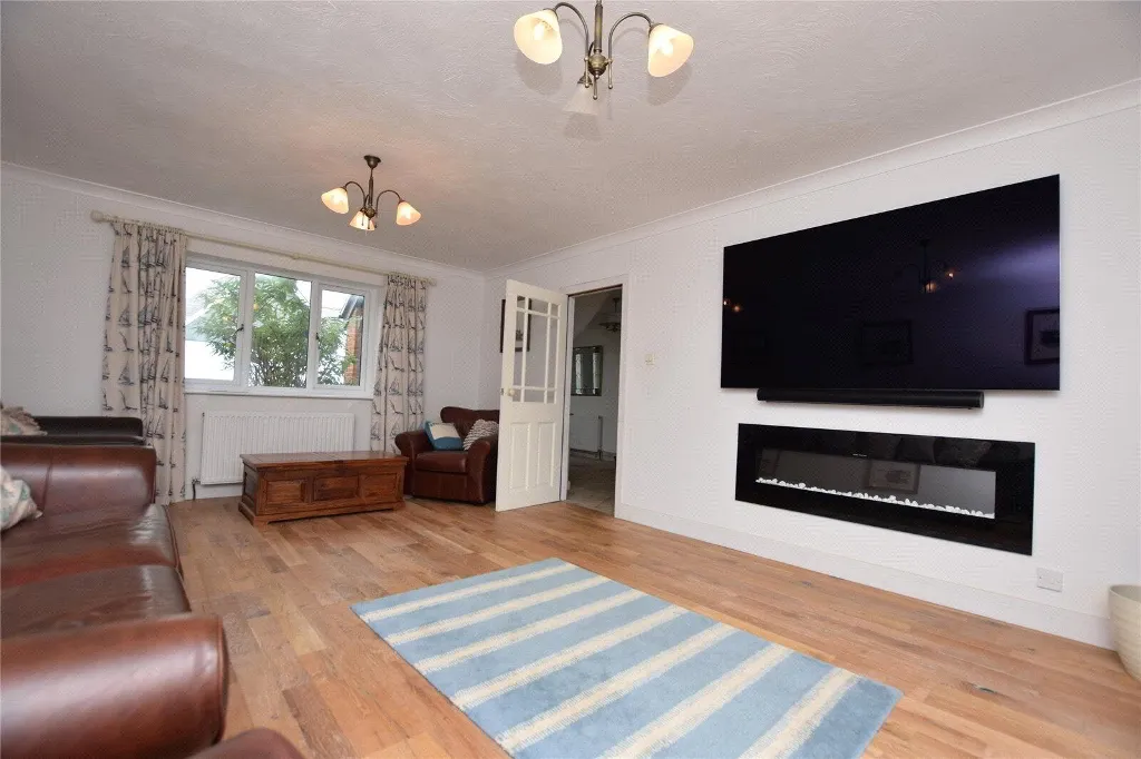 Off Stratton Road, Bude, EX23, photo 7