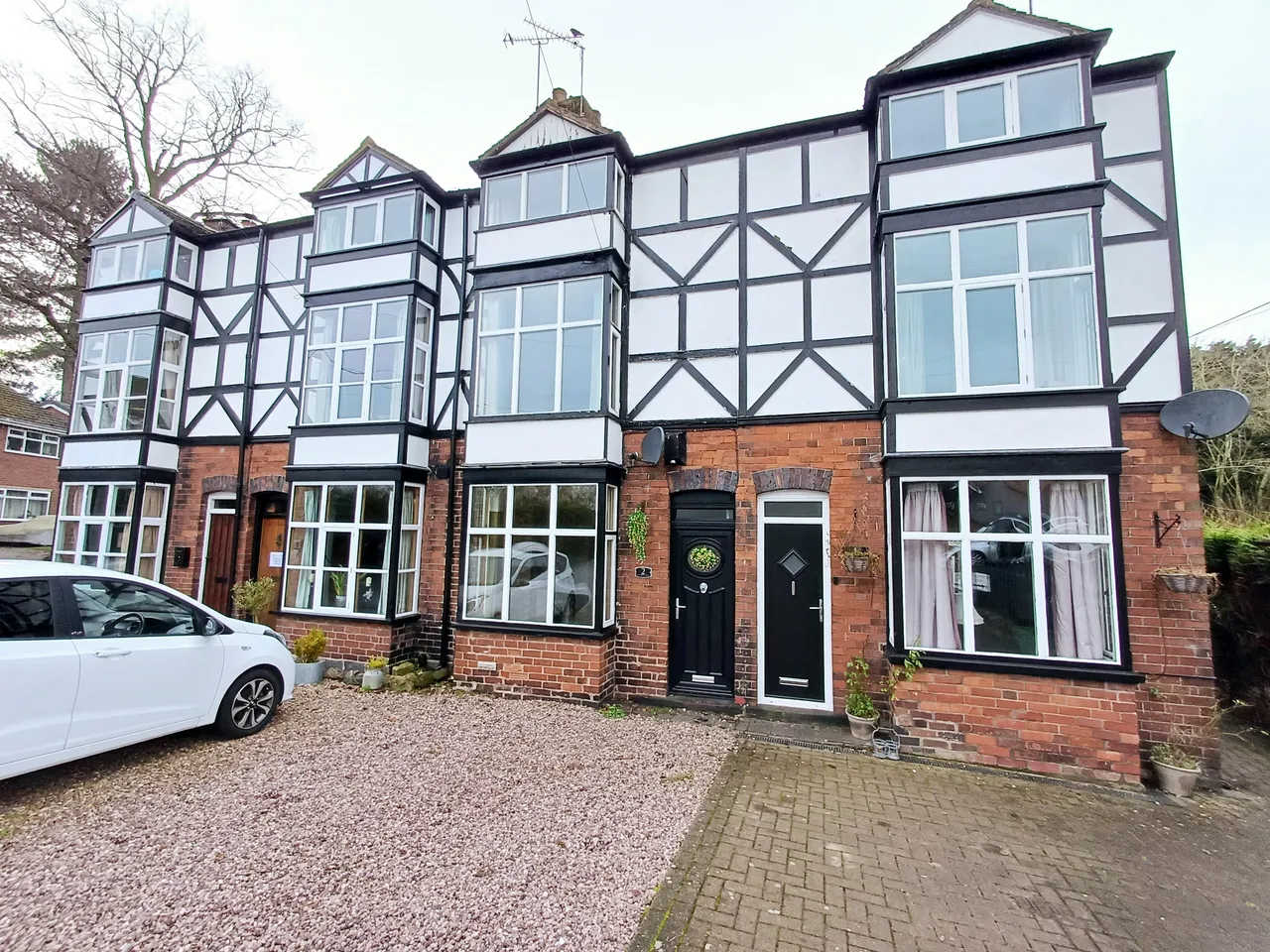 3 bed house to rent — Post Office Square, Madeley, Staffordshire
