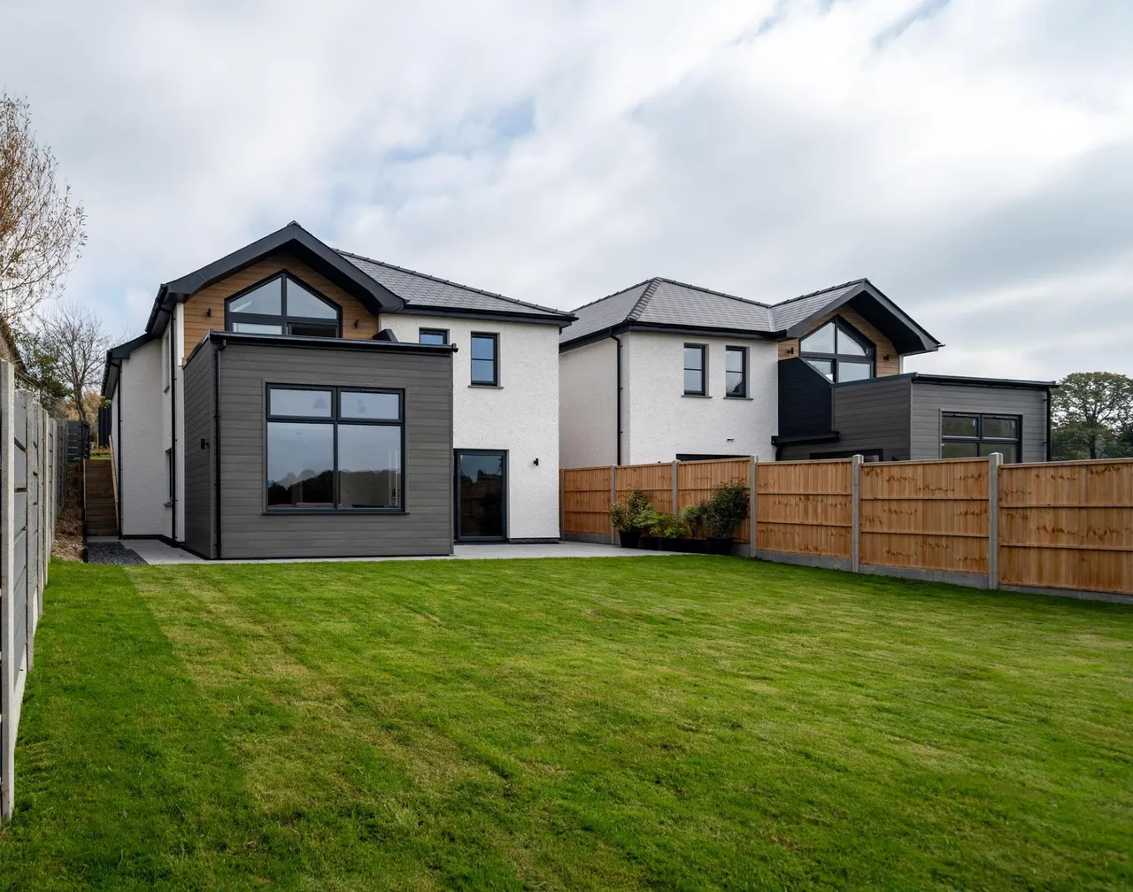 3 bed house for sale, Llwyn Derw, Llanarth