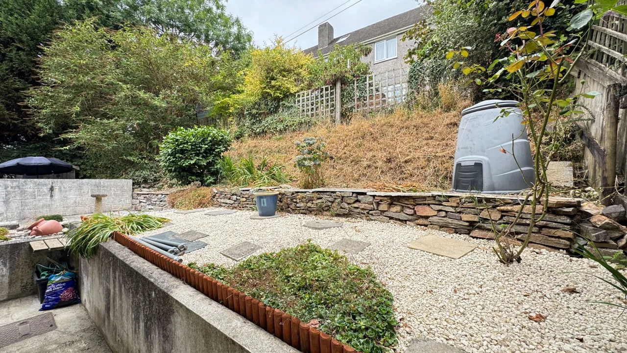 St. Andrews Close, Calstock, PL18, photo 16