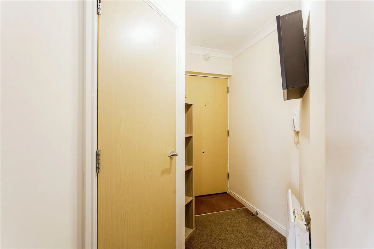 Boleyn House, Roche Close, Rochford, Essex, SS4, photo 15