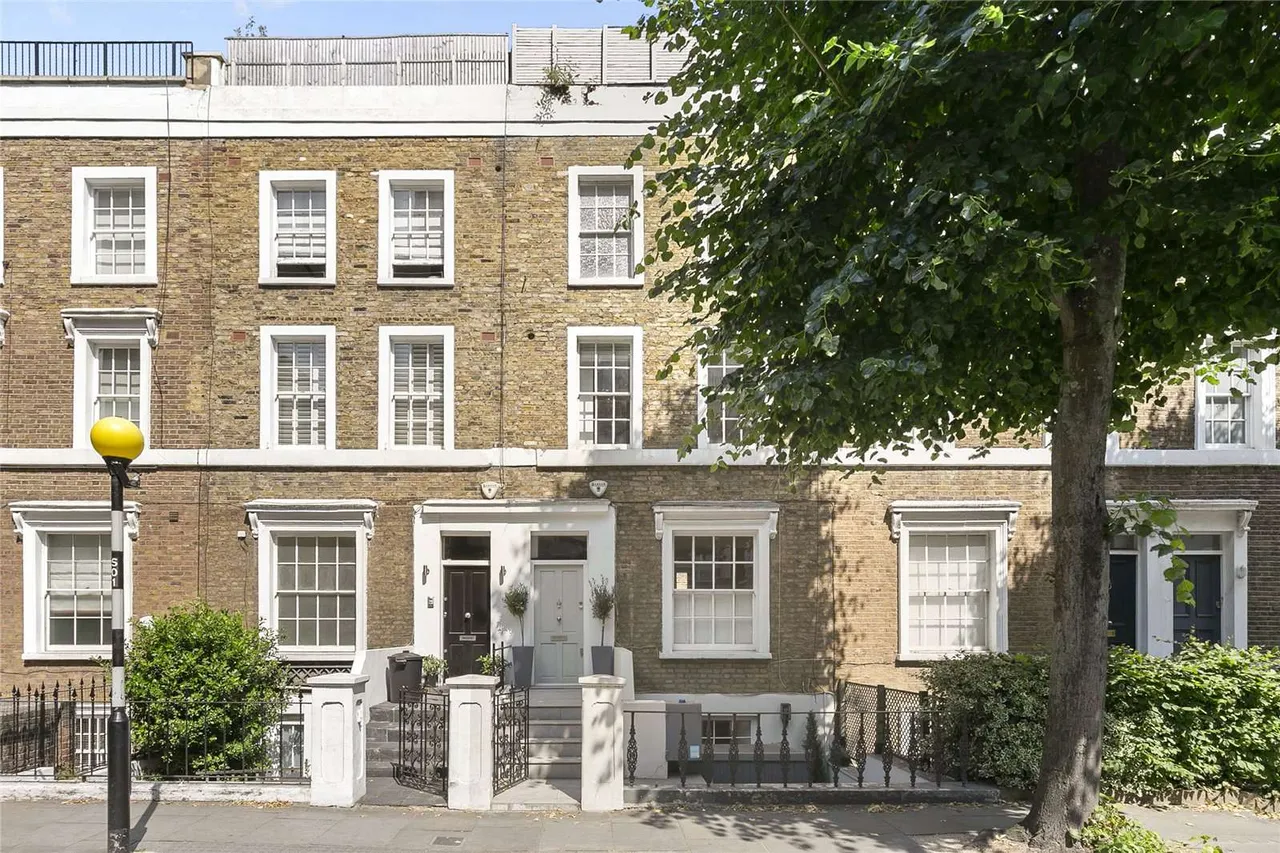 4 bed house for sale — St. Anns Road, London, W11 4SR