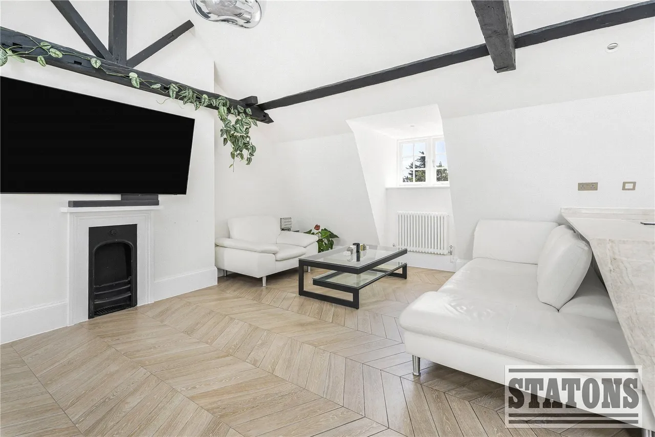 Lipton Close, London, N14, photo 4