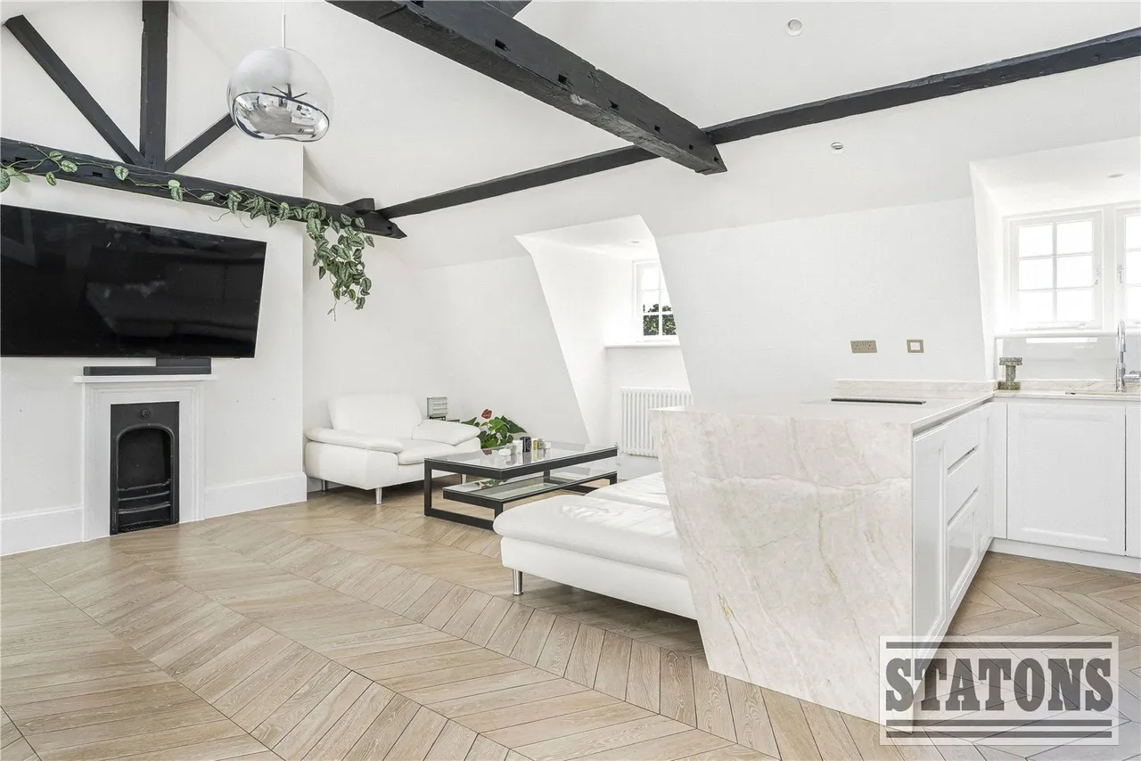 Lipton Close, London, N14, photo 3