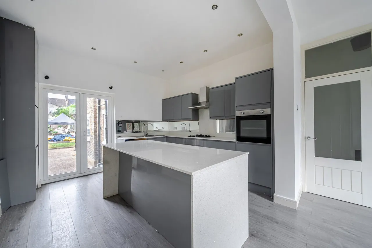Carholme Road, SE23, photo 2