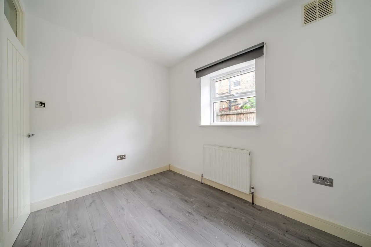 Carholme Road, SE23, photo 10