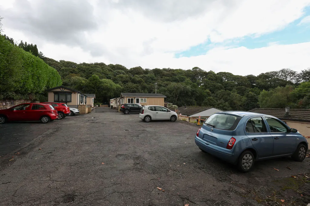 Gelder Clough, Heywood OL10 4BD, photo 14