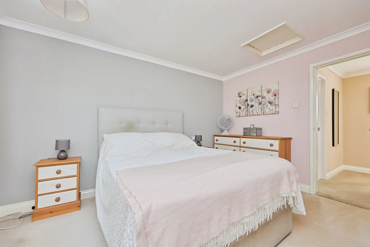 Freezer Close, Gressenhall, NR20, photo 12