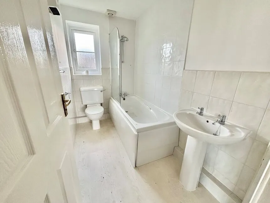 Ryecroft Place, Hambleton, Lancashire, FY6, photo 6