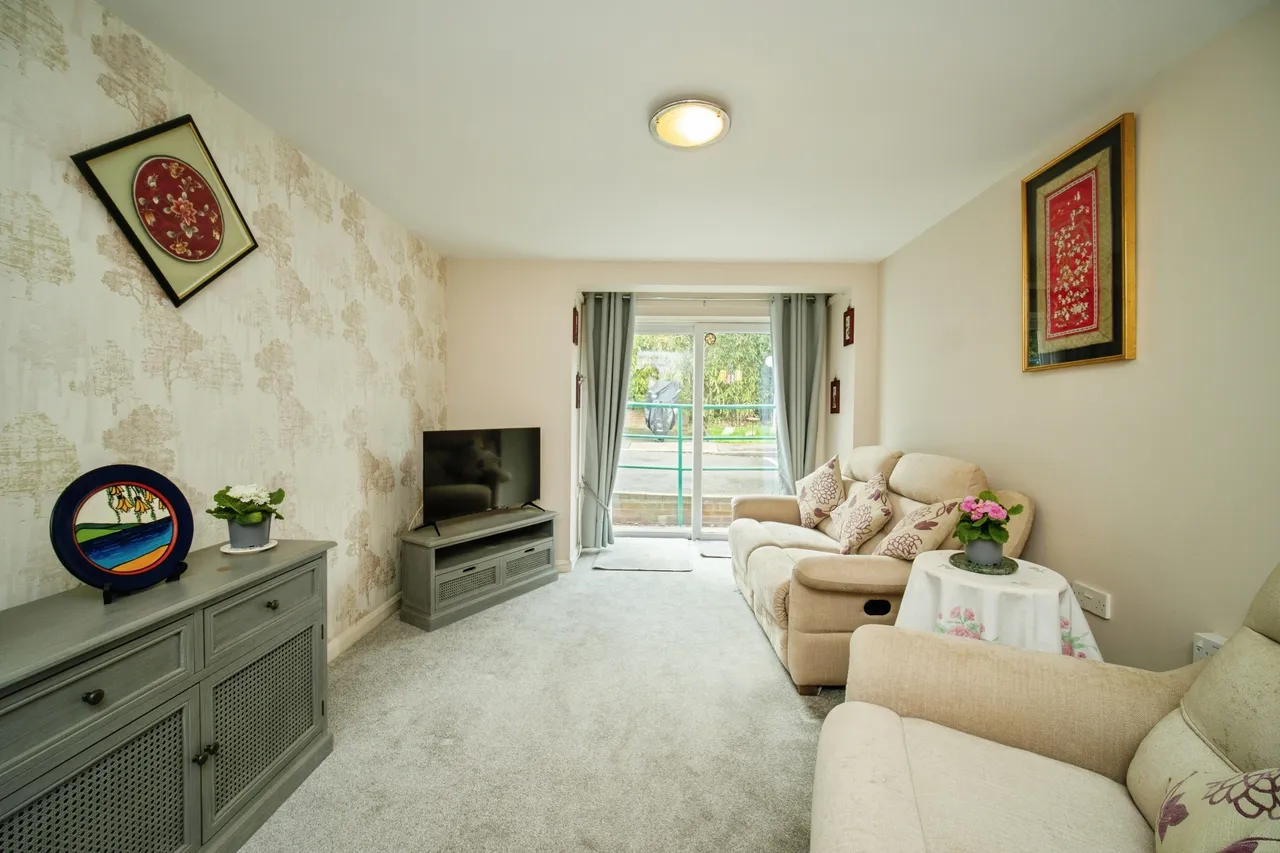 Clarence Road, Fleet, GU51, photo 11