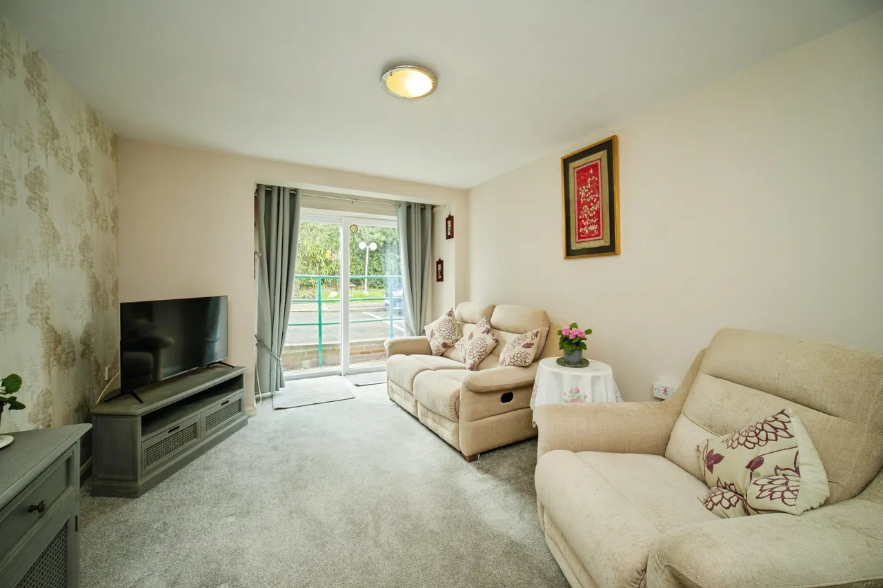 Clarence Road, Fleet, GU51, photo 15