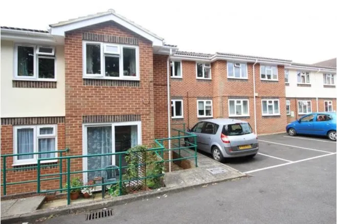 Clarence Road, Fleet, GU51, photo 8
