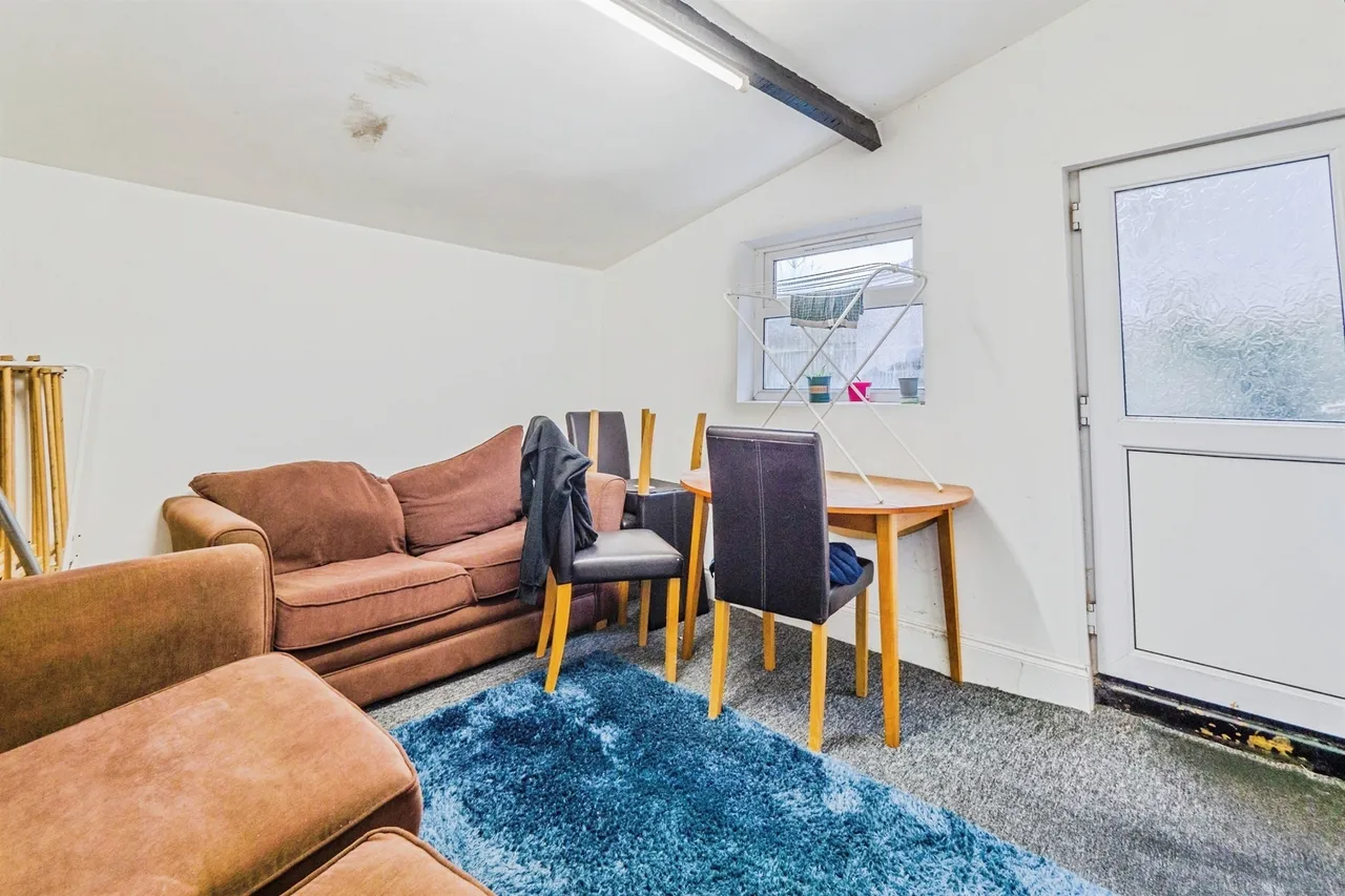 Moorland Road, Splott, CF24, photo 9