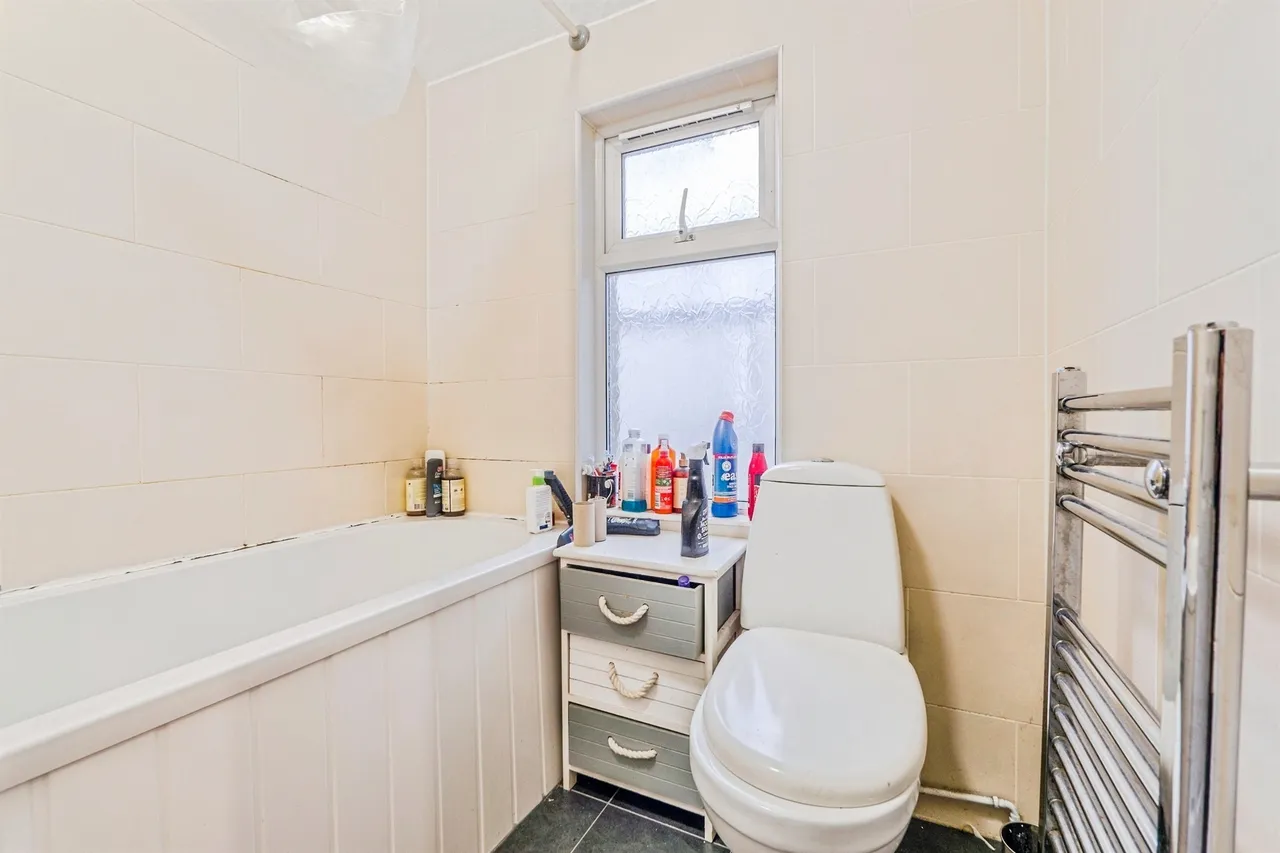 Moorland Road, Splott, CF24, photo 17