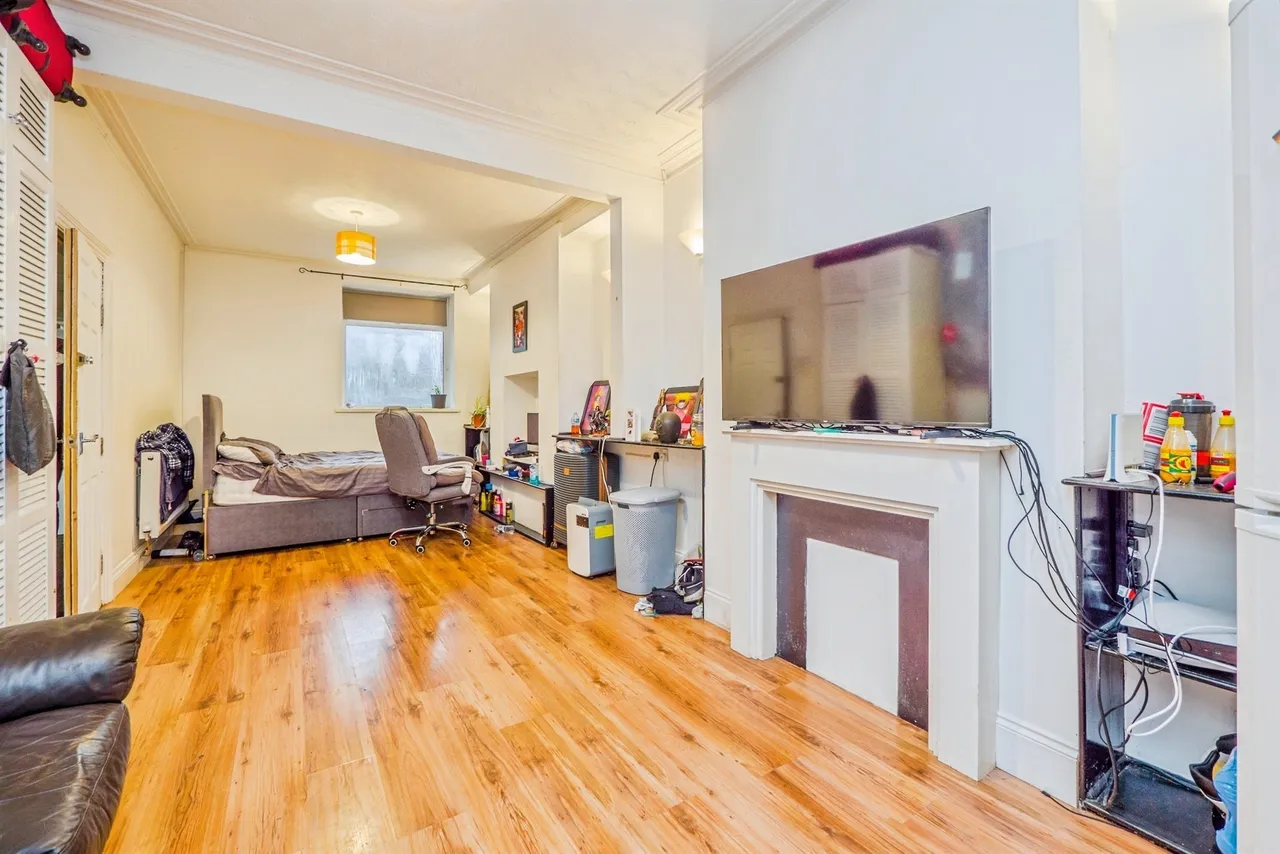 Moorland Road, Splott, CF24, photo 4