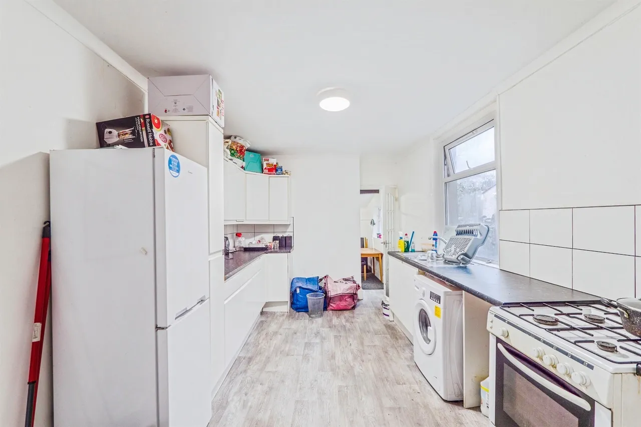 Moorland Road, Splott, CF24, photo 8
