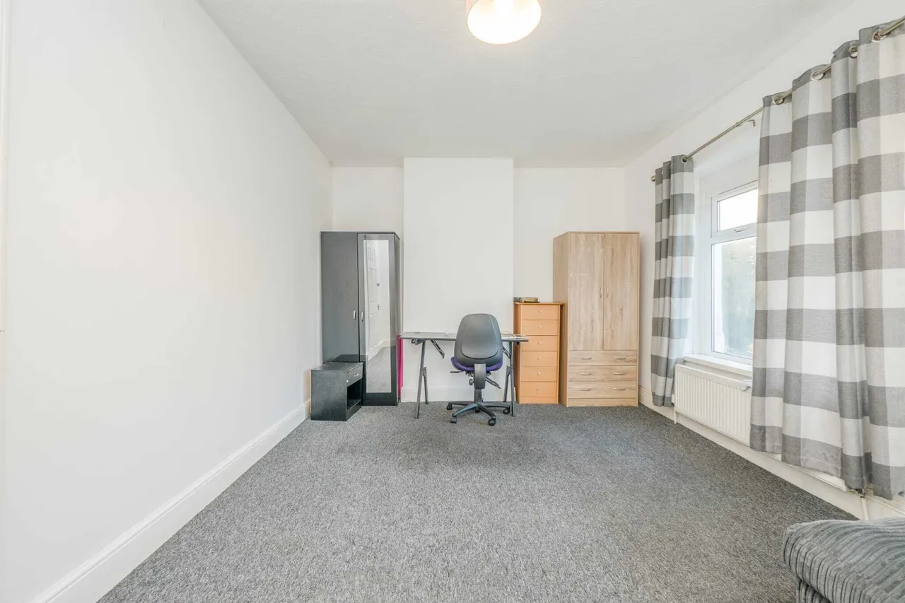 Moorland Road, Splott, CF24, photo 12