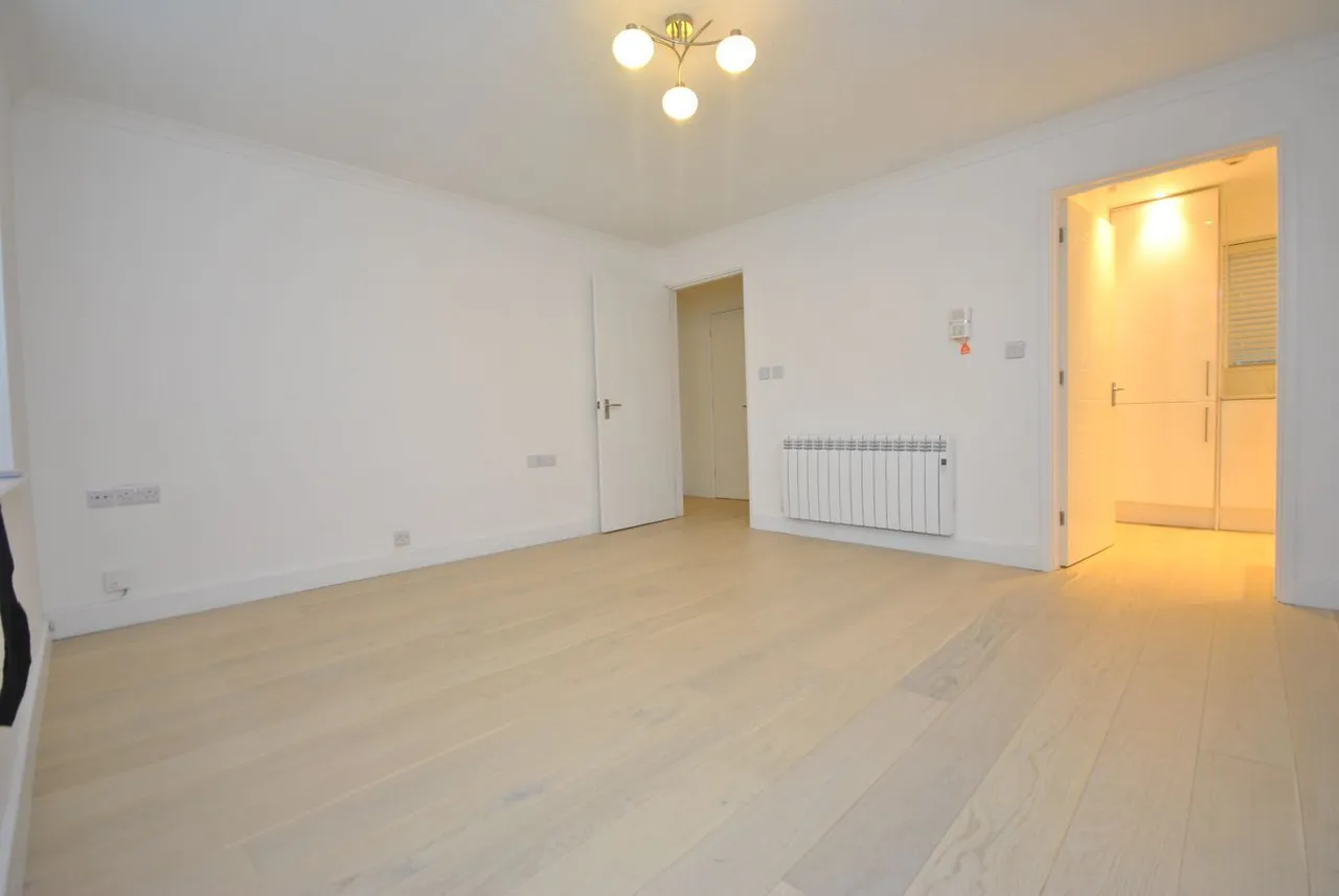 Symons Way, Cheddar, BS27, photo 2