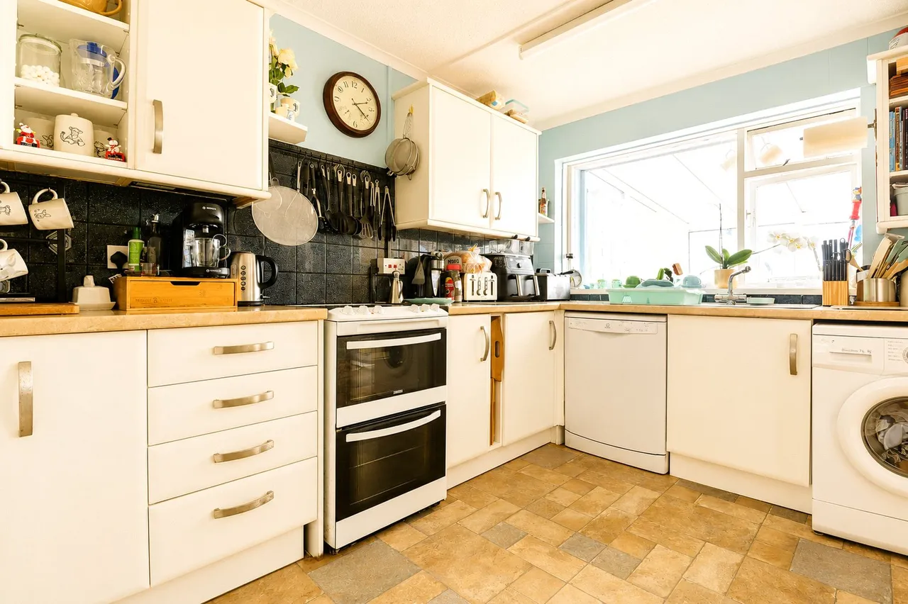 Aysha Gardens, Westward Ho!, EX39, photo 6