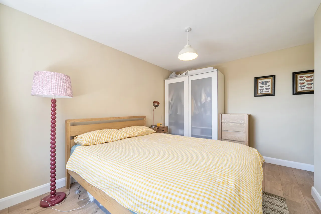 Haslam Close, Ickenham, UB10, photo 7