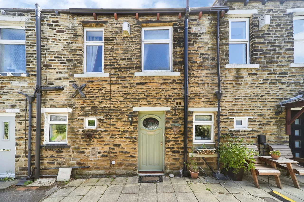 1 bed house for sale — Moorside Terrace, BRADFORD