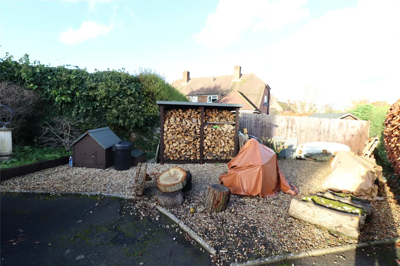 Kingsley Road, Eversley, RG27, photo 18