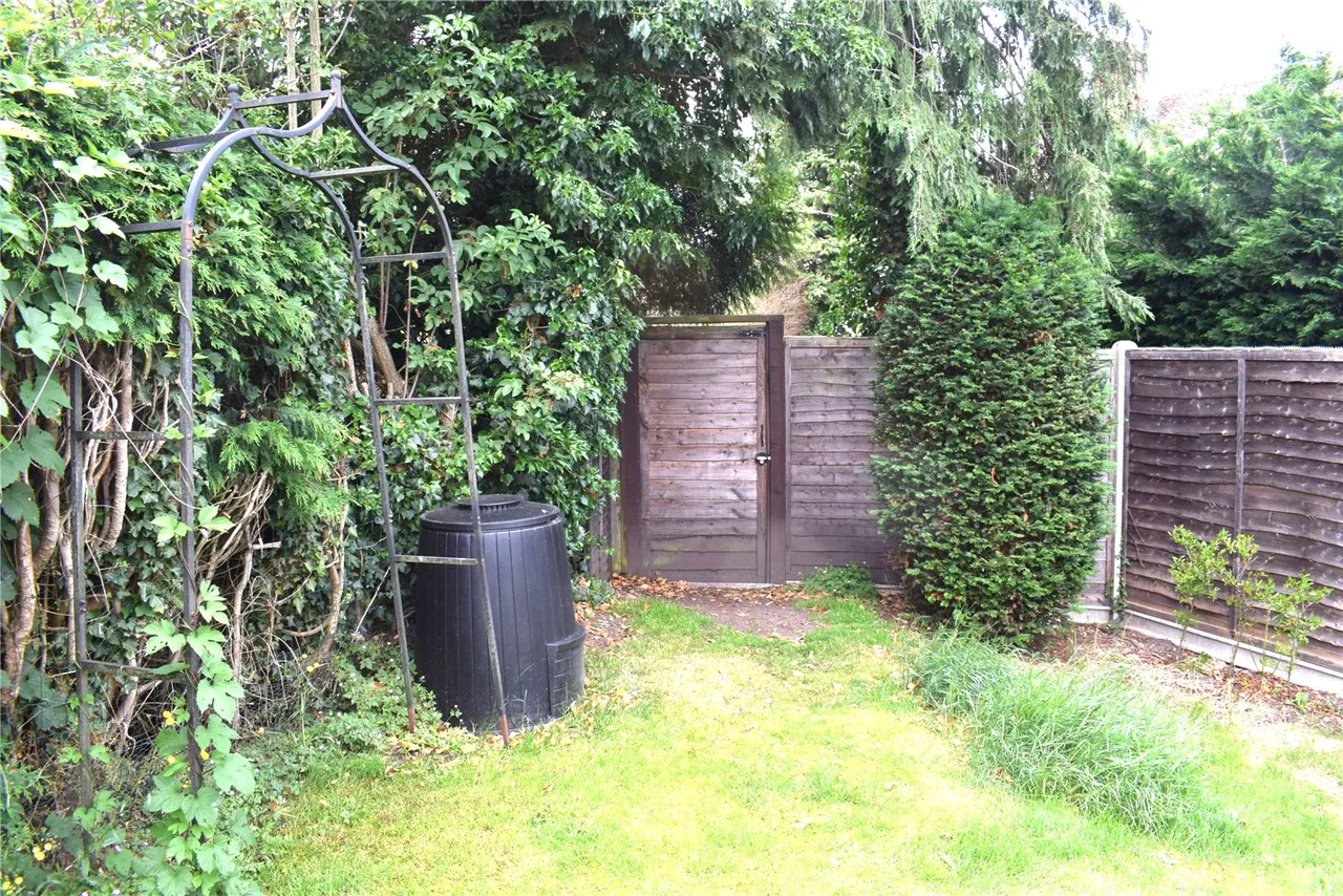 Kingsley Road, Eversley, RG27, photo 30