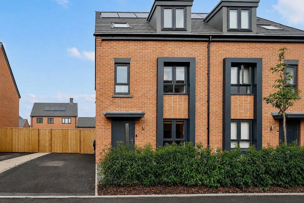 Saxon Drive, Heywood, OL10, photo 20
