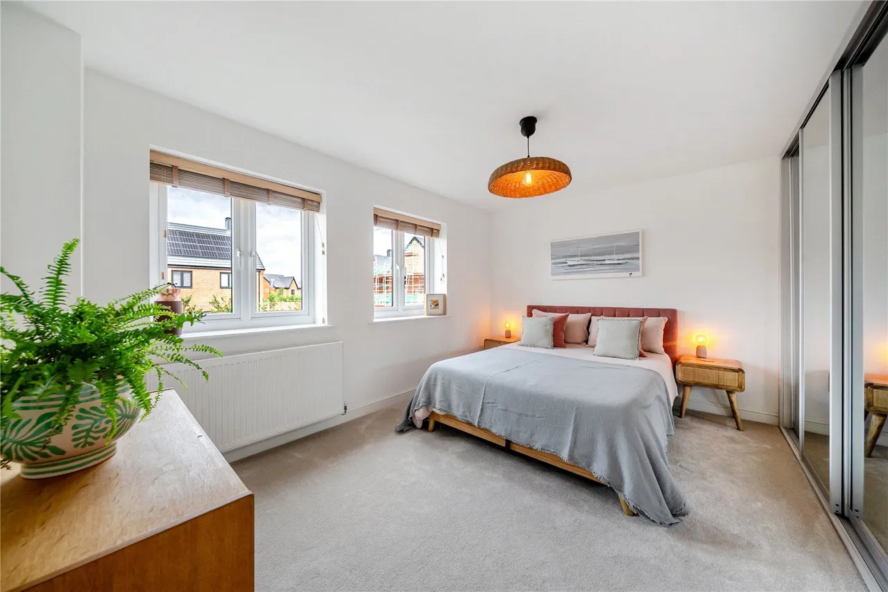 Saxon Drive, Heywood, OL10, photo 14