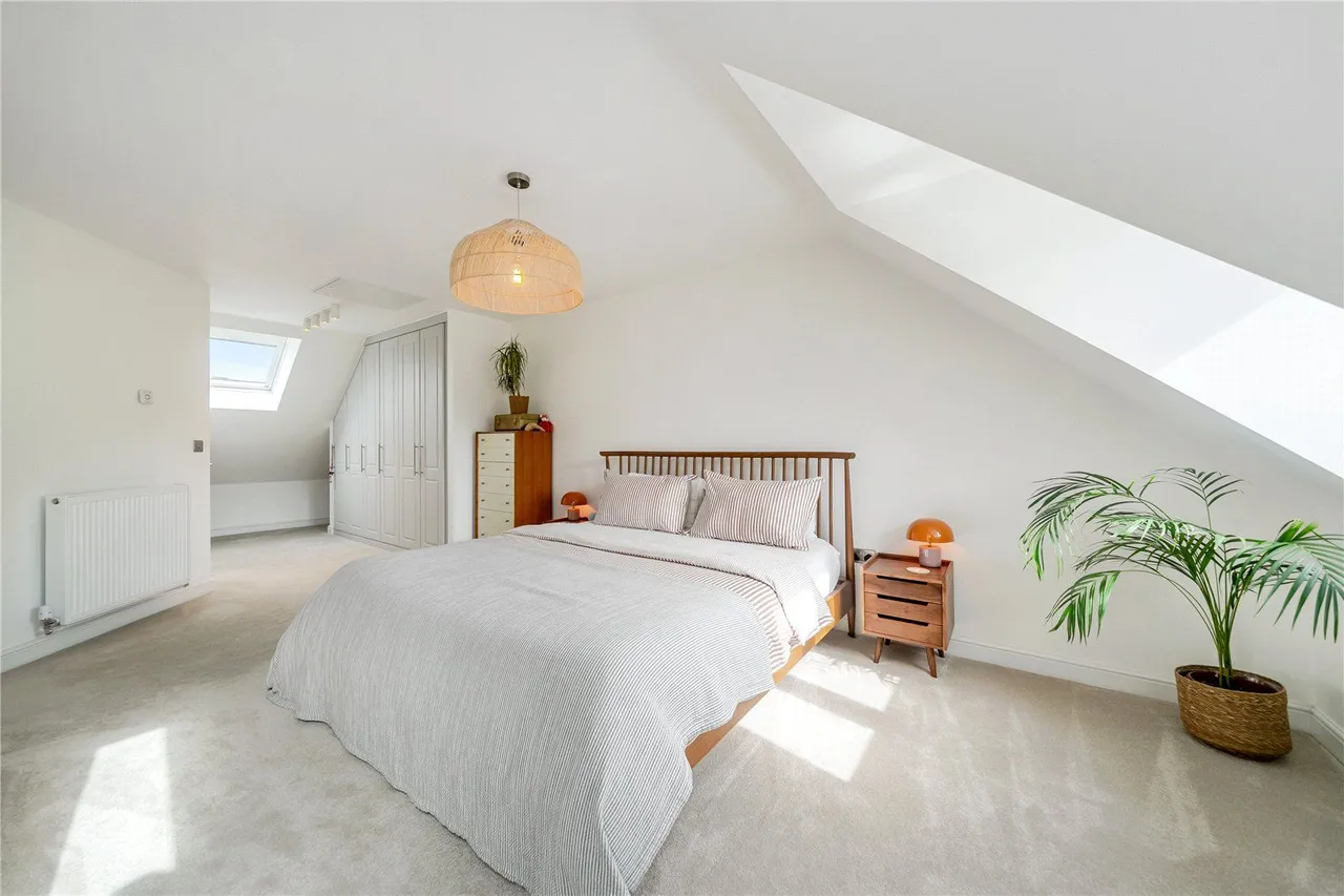 Saxon Drive, Heywood, OL10, photo 10