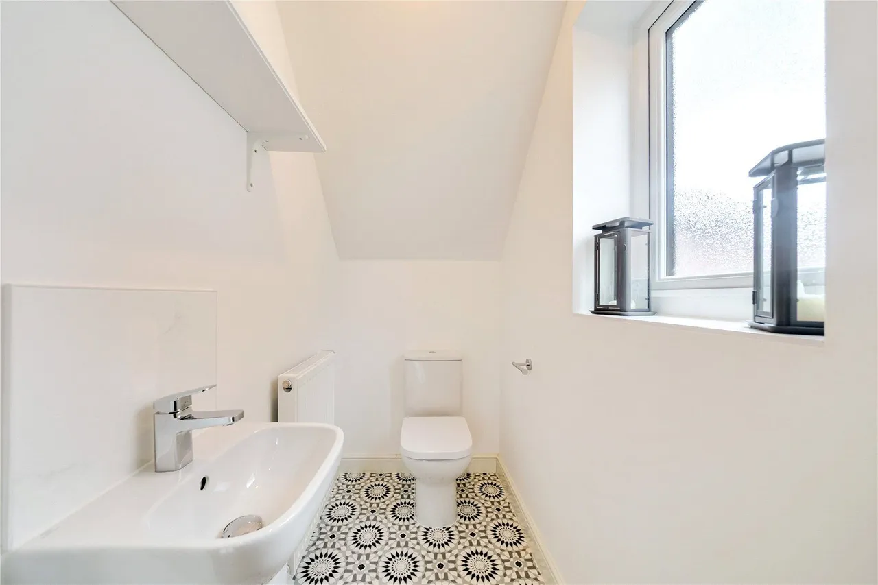 Saxon Drive, Heywood, OL10, photo 12