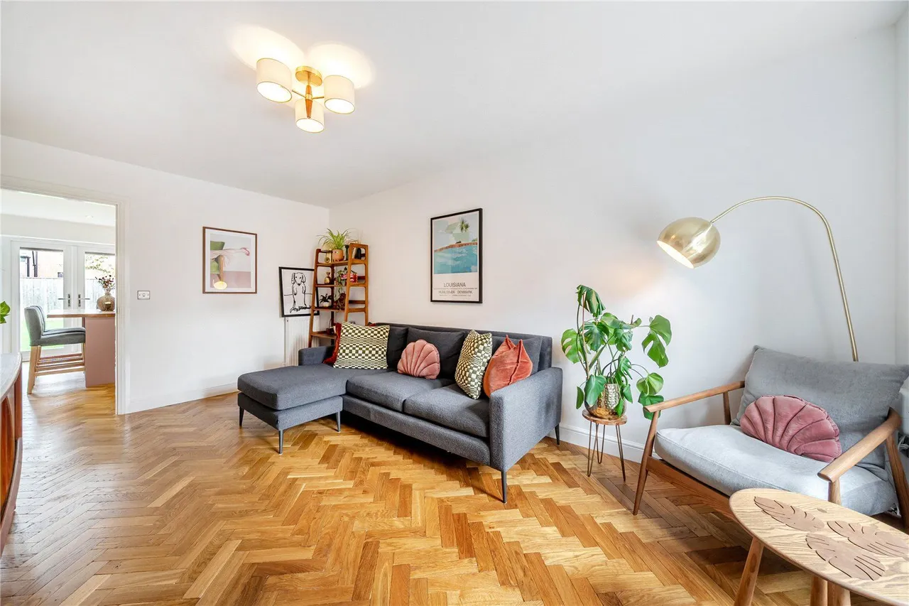 Saxon Drive, Heywood, OL10, photo 8