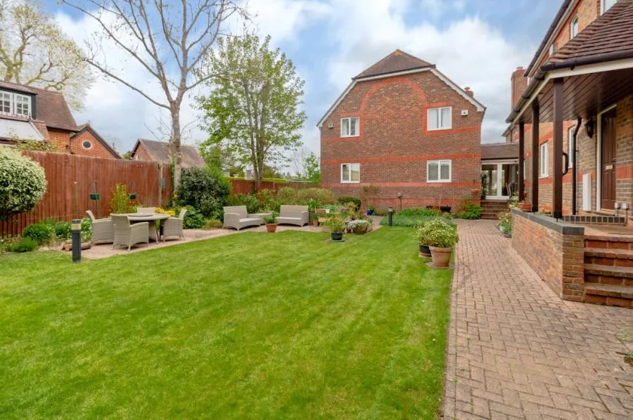 Windsor Road, Old Windsor, SL4, photo 11