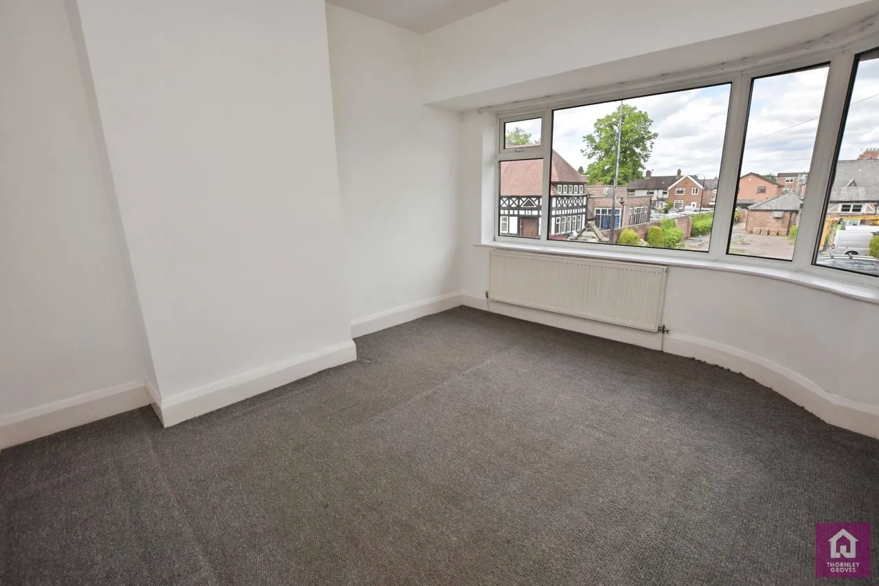 Carrington Lane, Sale, M33, photo 5