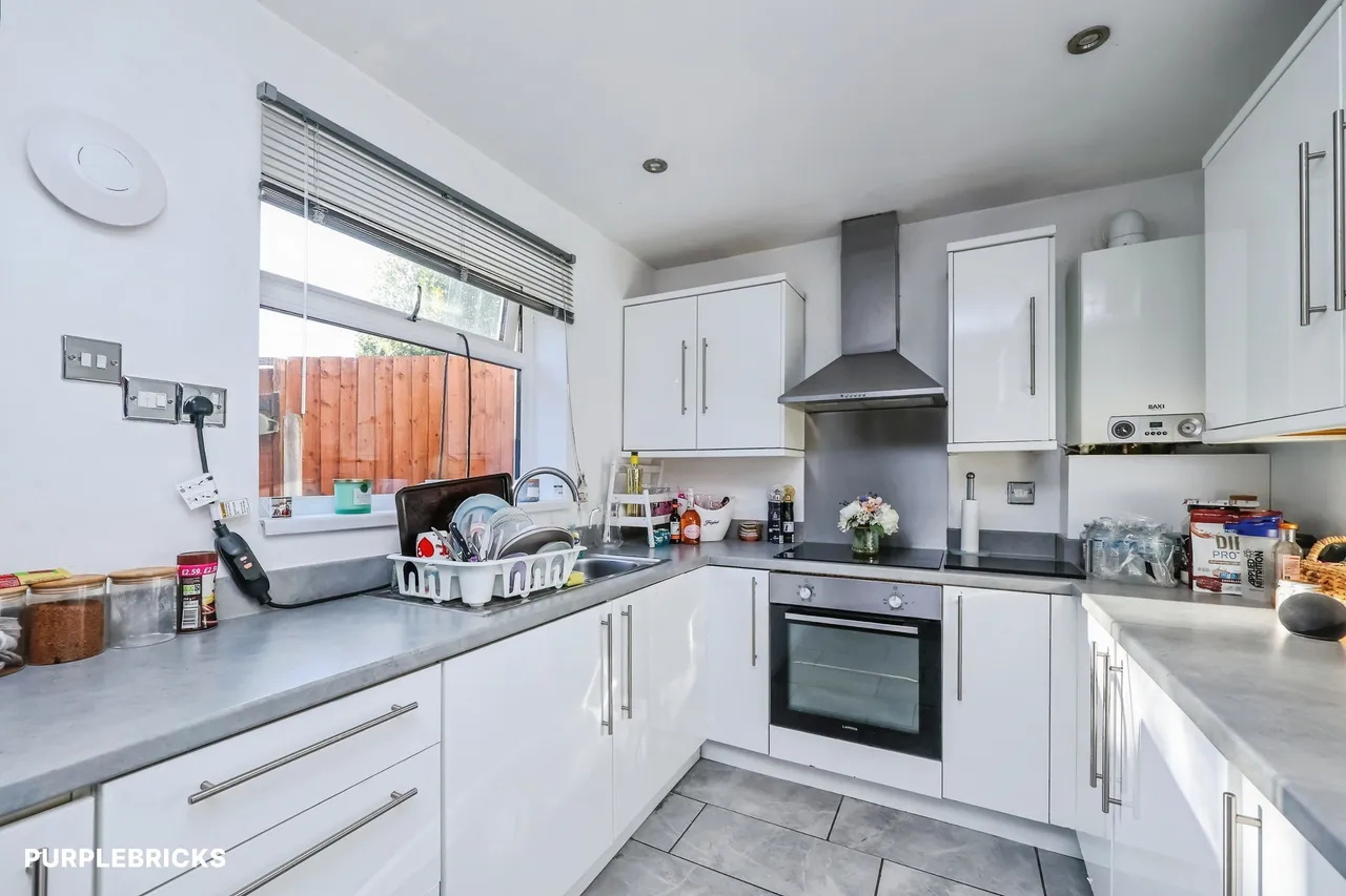 Commodore Gardens, Nottingham, NG8, photo 11