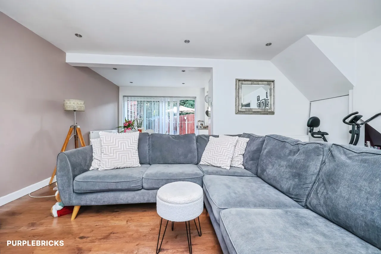 Commodore Gardens, Nottingham, NG8, photo 8