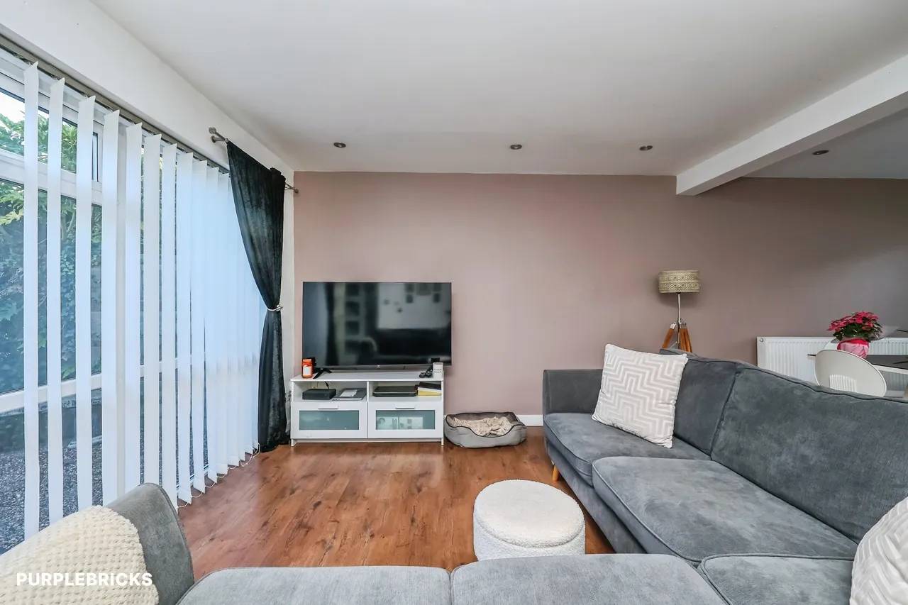 Commodore Gardens, Nottingham, NG8, photo 6