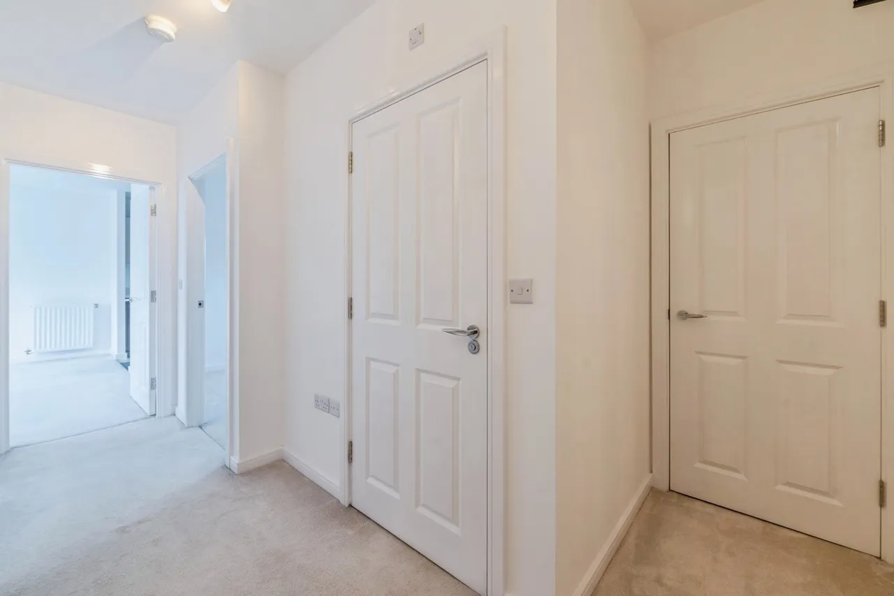 Henry Crescent, Rochford, SS4, photo 11