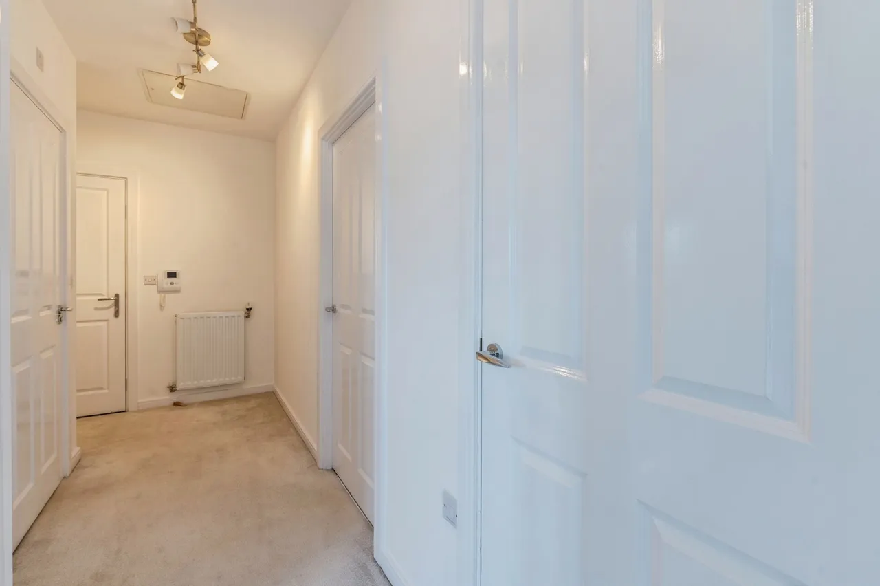 Henry Crescent, Rochford, SS4, photo 10