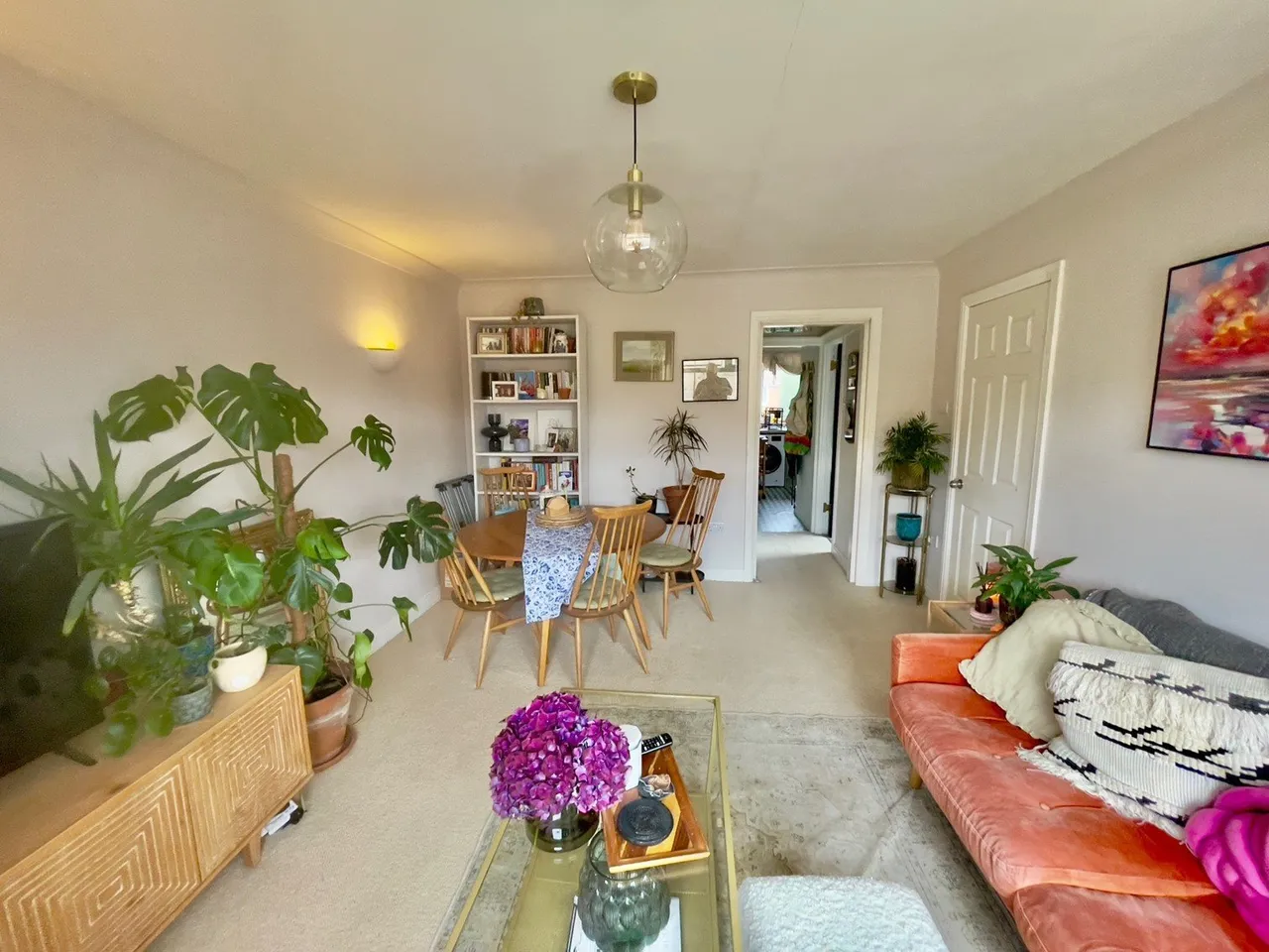 Salisbury Court, Horsforth, LS18, photo 4