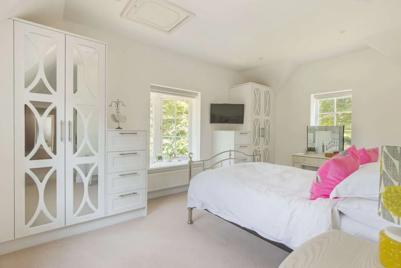Melbourn Road, Royston, Hertfordshire, SG8 7DB, photo 9