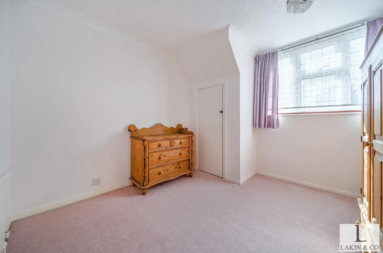Pepys Close, Ickenham, UB10 8NL, photo 11