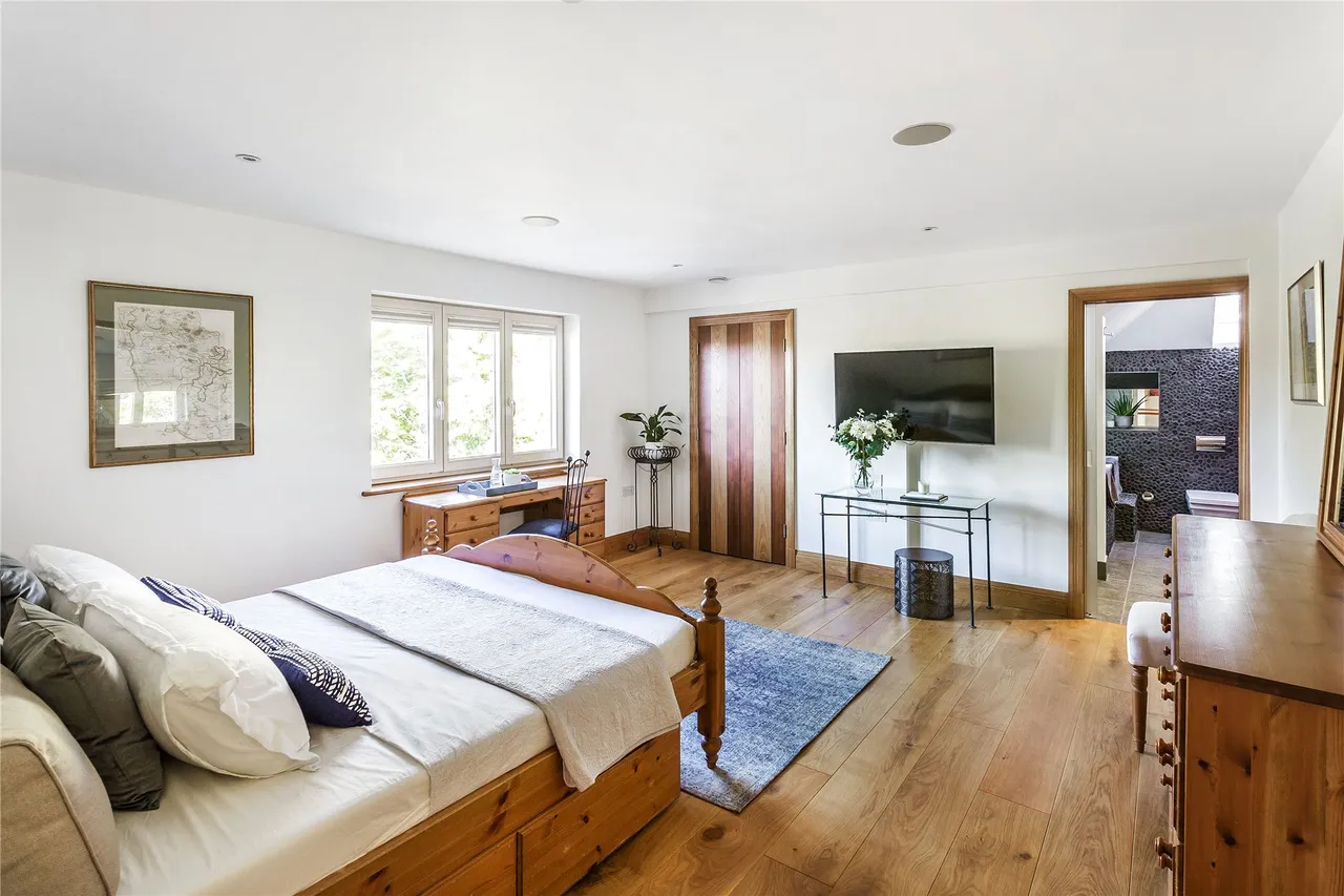 Kettlewell Close, Horsell, GU21, photo 21