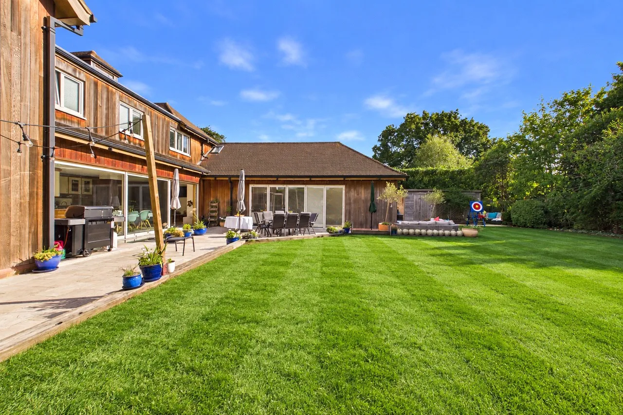Kettlewell Close, Horsell, GU21, photo 38