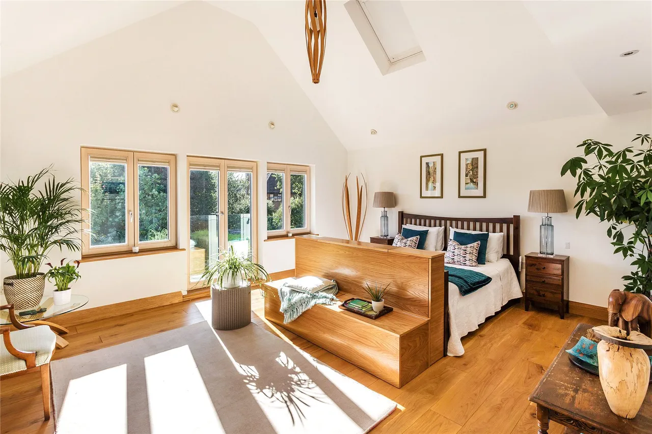 Kettlewell Close, Horsell, GU21, photo 16