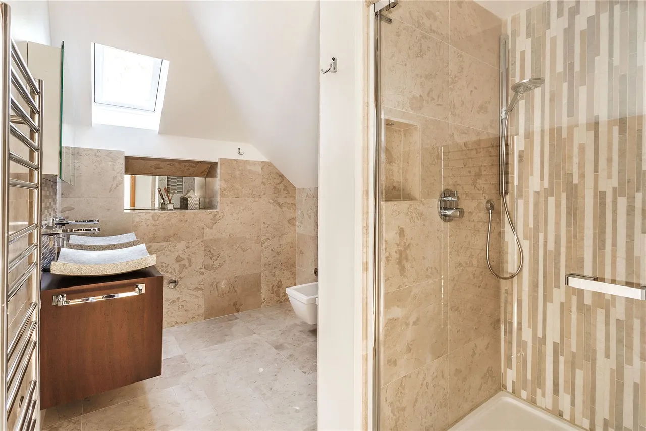 Kettlewell Close, Horsell, GU21, photo 24