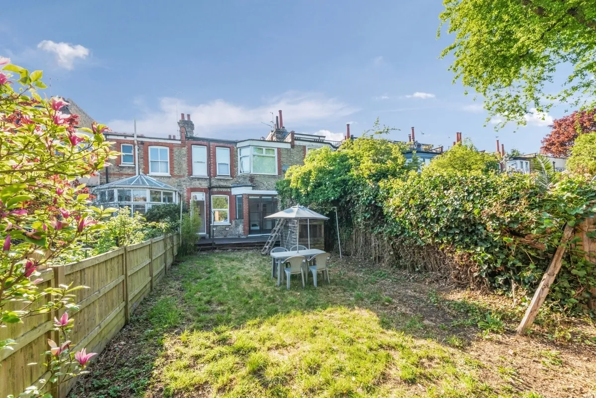 Danvers Road London N8, photo 11