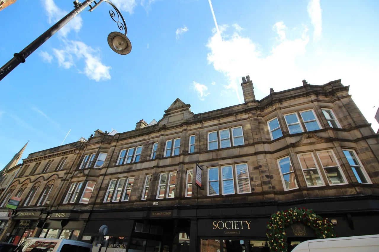 Silver Street, Bury, BL9, photo 2