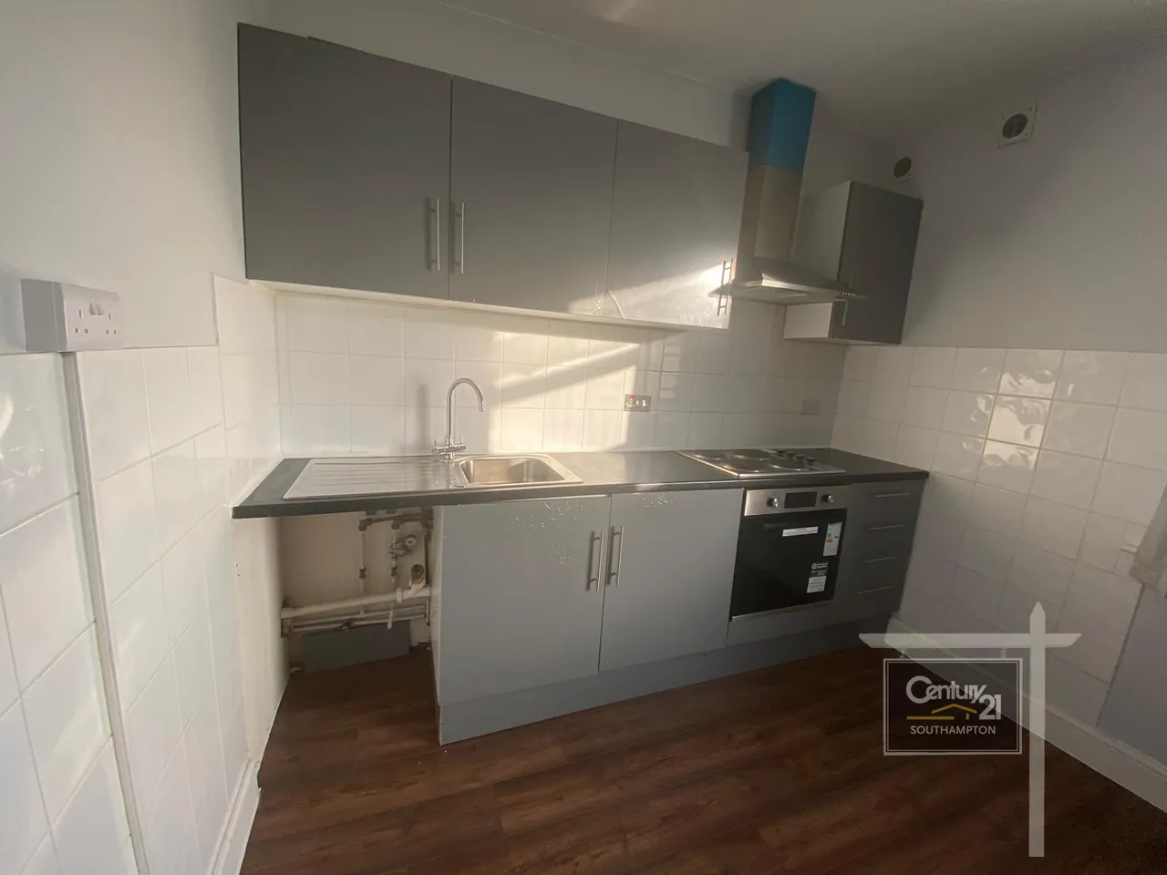 Shirley Road, Southampton, SO15, photo 2